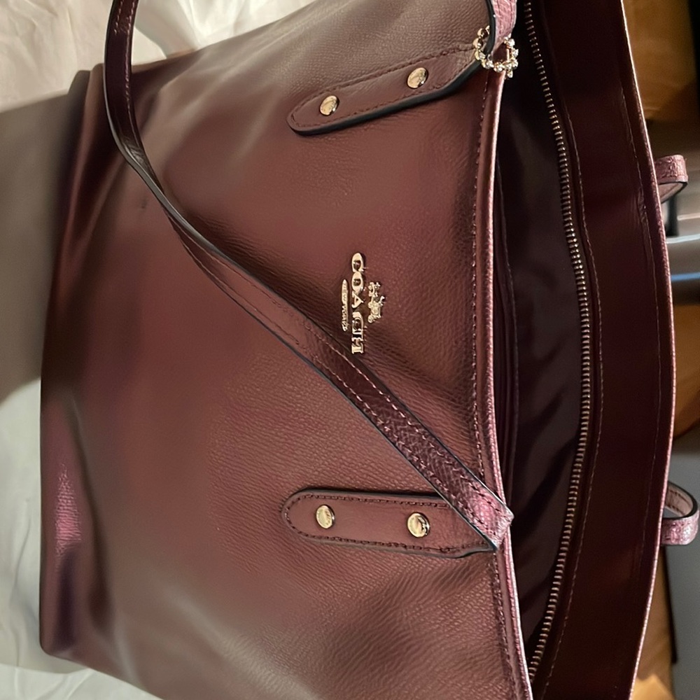 Coach maroon tote bag